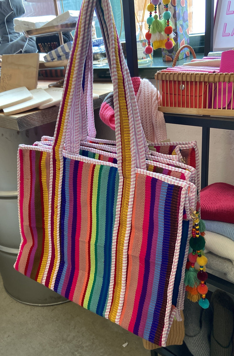 Taschen, Schuhe & Atzessoires