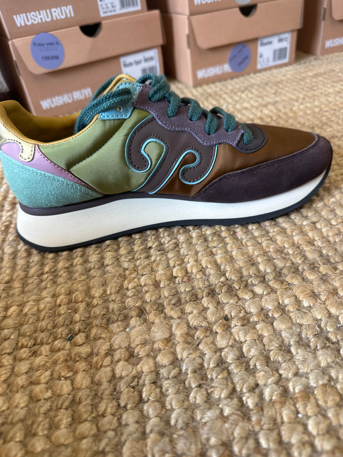 WUSHU RUYI SNEAKER