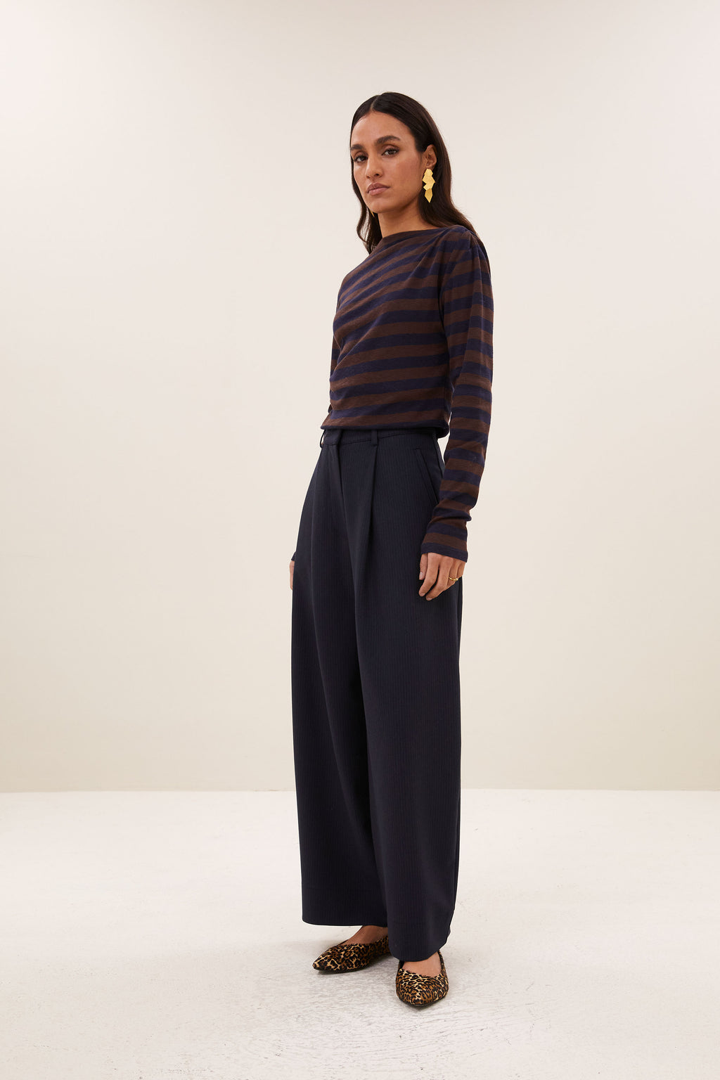 by-bar Leya Big Stripe Top – coffee bean