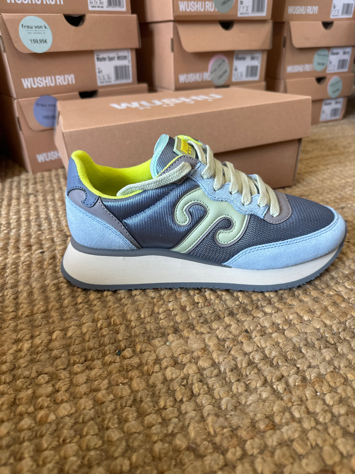 WUSHU RUYI SNEAKER