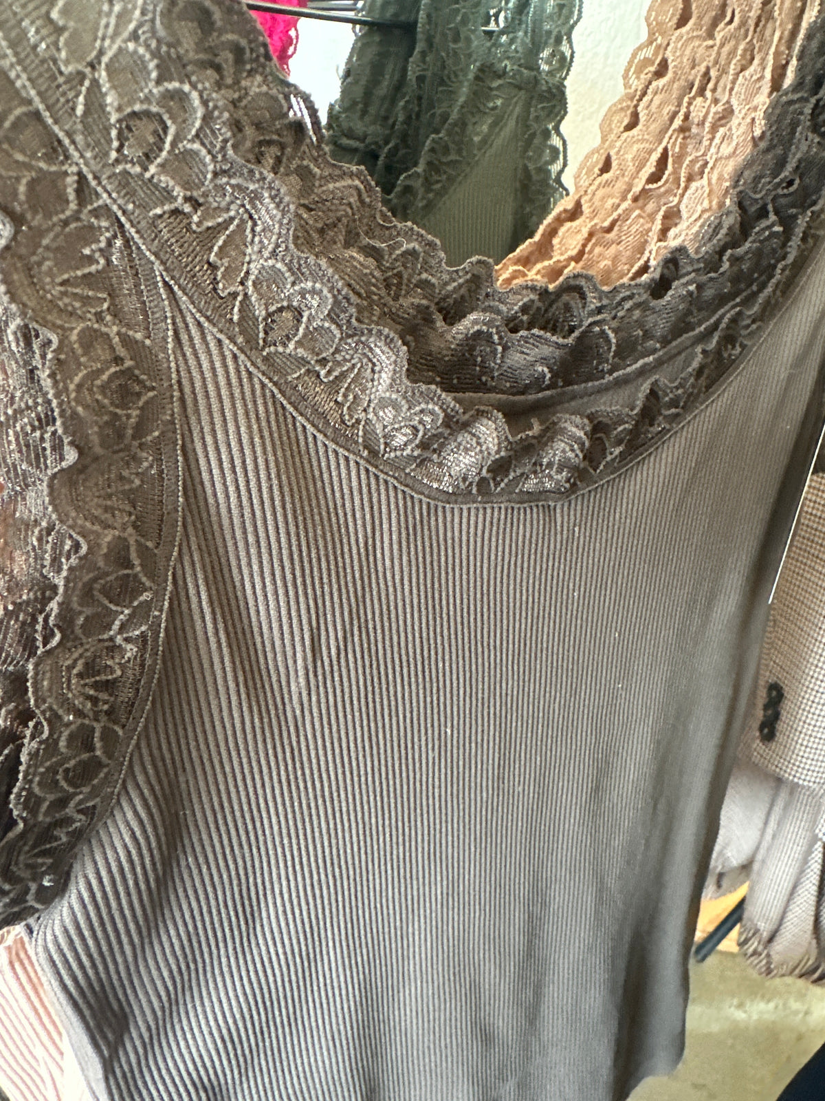 Tim & Simonsen Feines Fein Rip Unterhemd mit Spitzenkante - superbequem