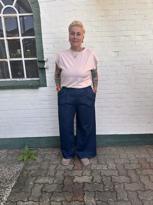 Black Colour - Yvonnes Lieblingshose – Wide Leg Denim 💙