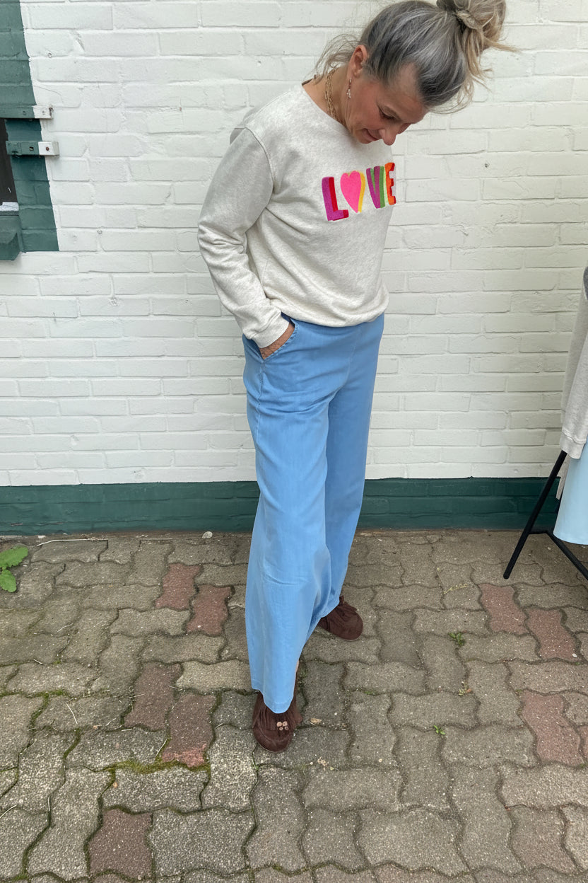 "LOVE" Pullover grau meliert mit bunter LOVE