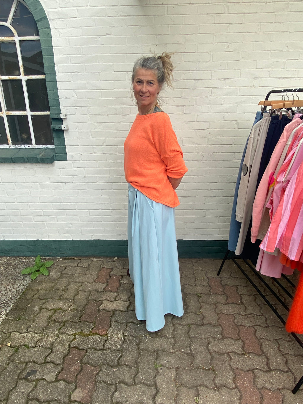 Leichter Strickpullover – One Size orange und pink