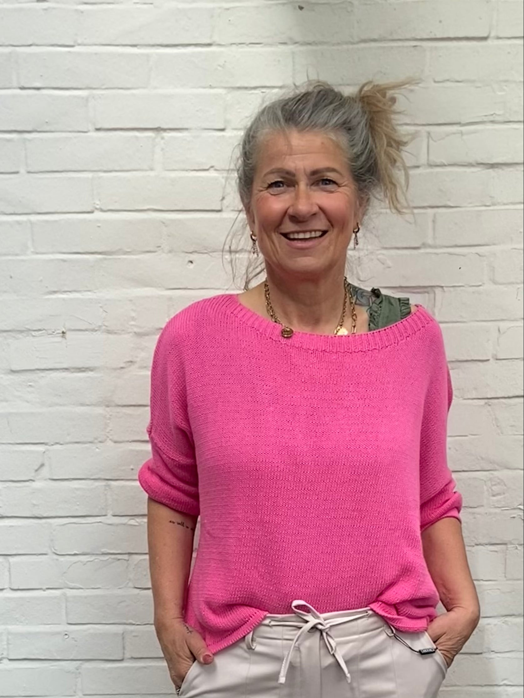 Leichter Strickpullover – One Size orange und pink