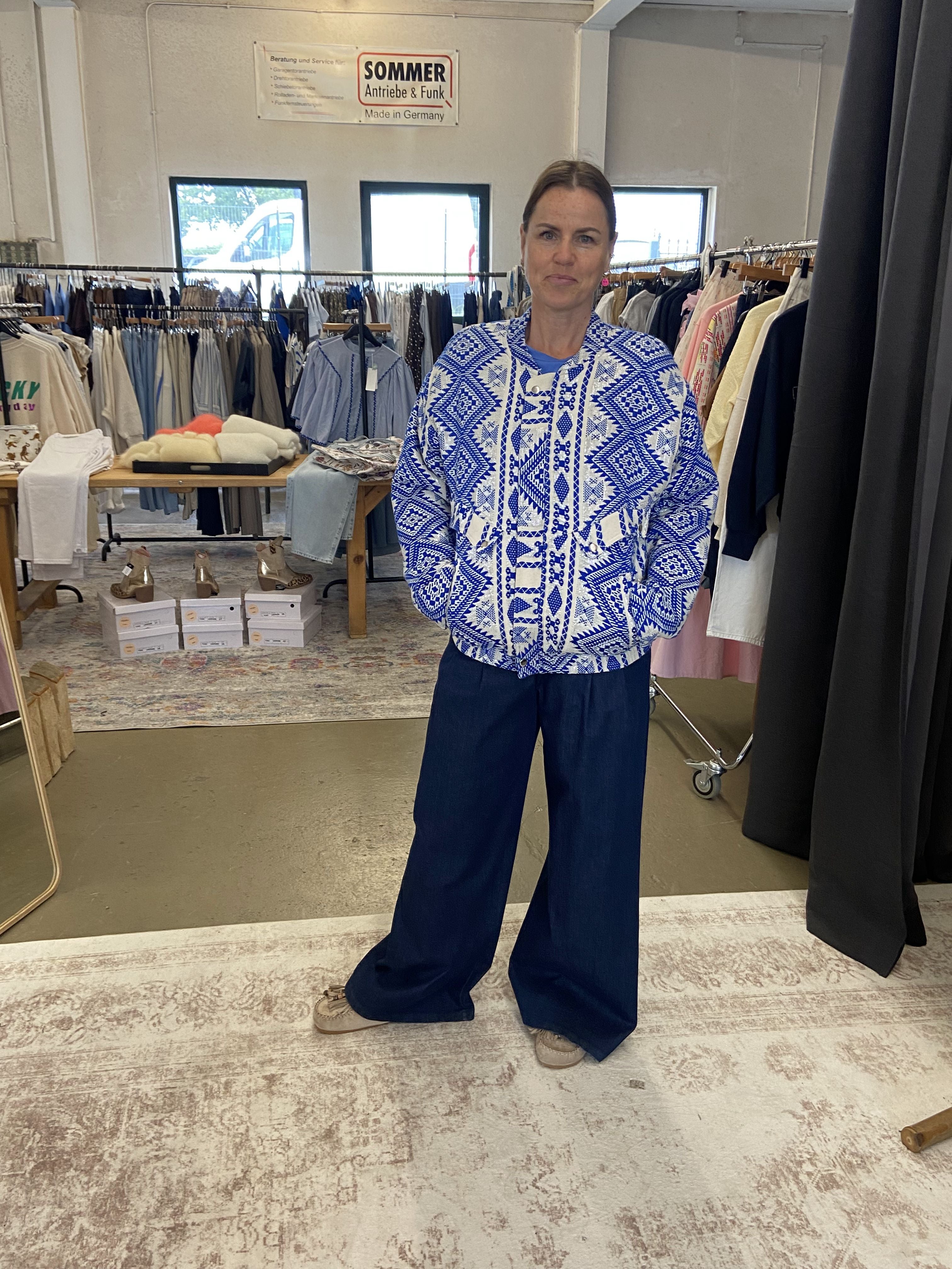 Lollys Laundry Jacke – Blau, Weiß & ein bisschen Urlaubsgefühl