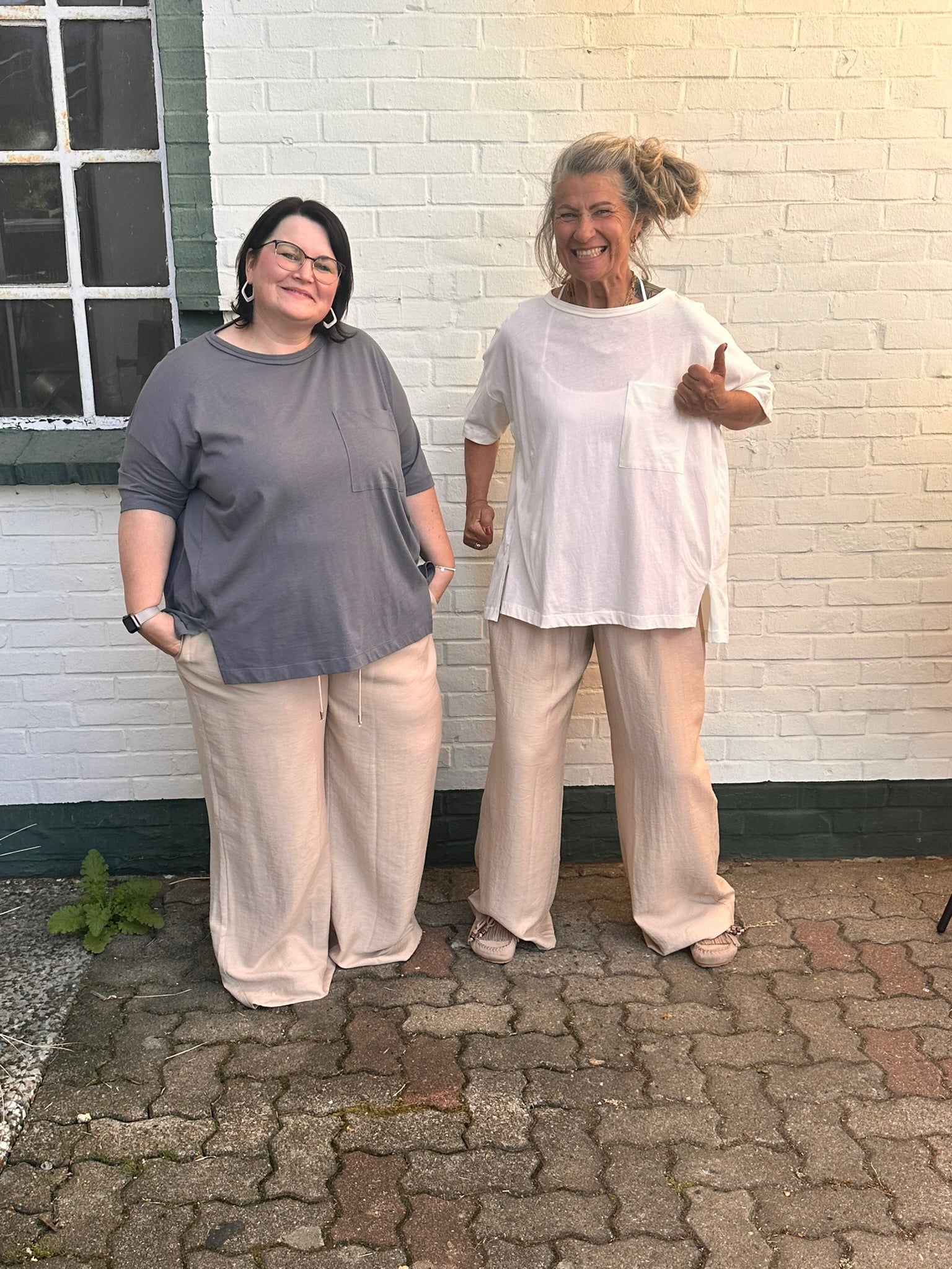 MAT Oversized Shirt – One Size 🤍