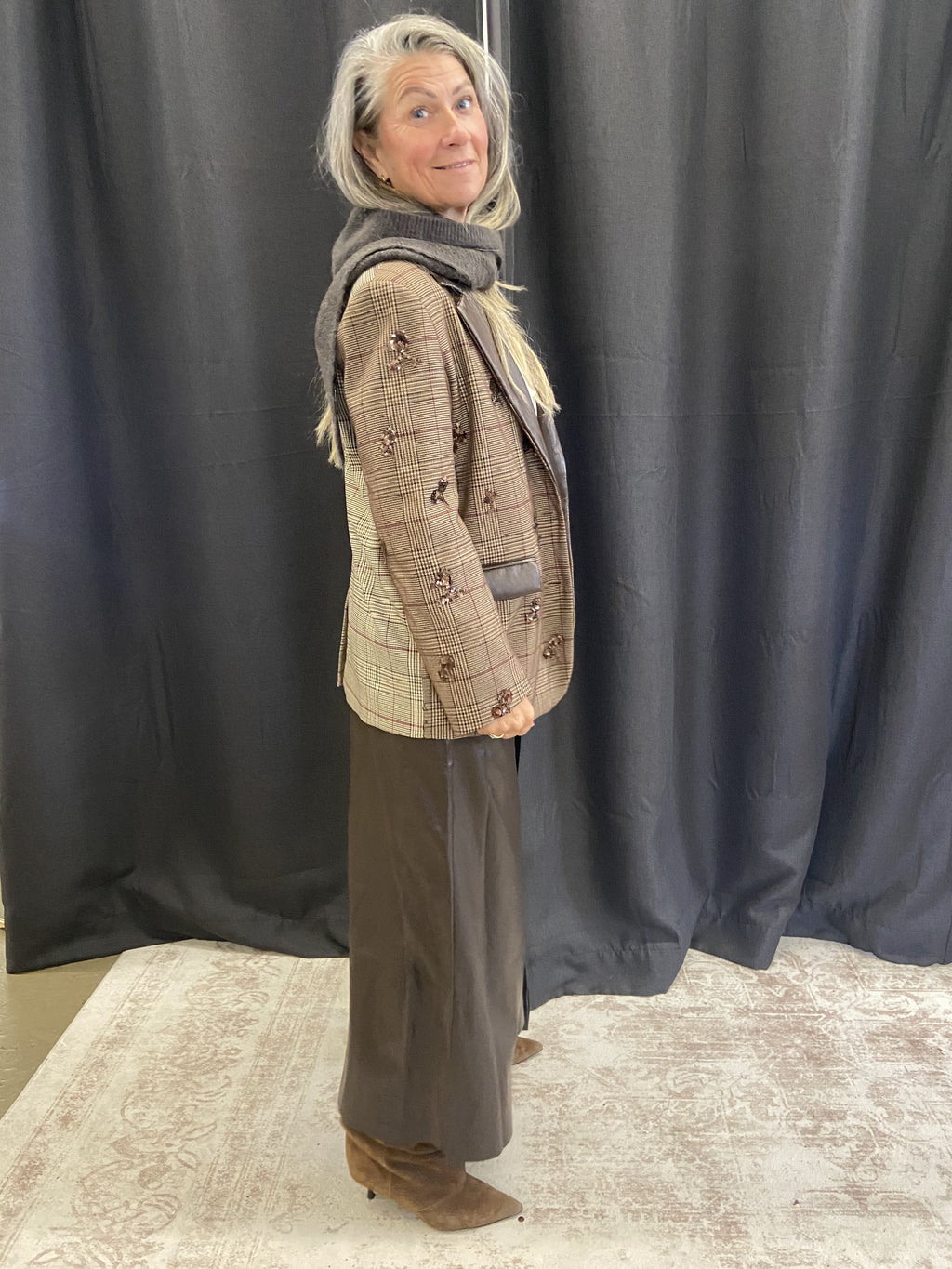 Meme Road Mesh Blazer – Karo & Applikationen