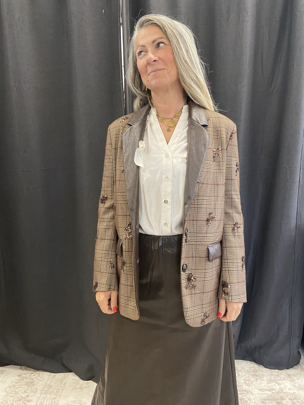 Meme Road Mesh Blazer – Karo & Applikationen