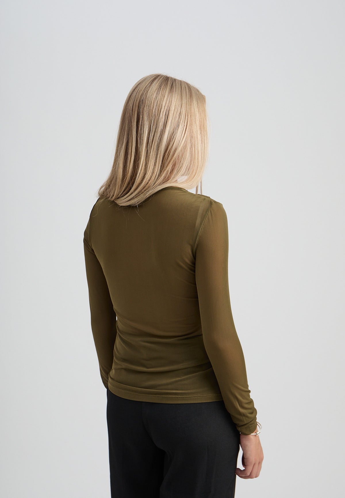 Minus MSDajana Mesh Long Sleeve Top – Khaki