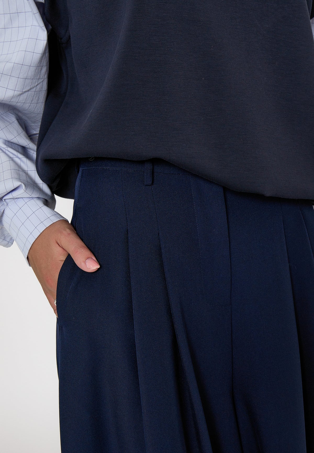 Peppercorn Silia Skirt Pant – Sky Captain