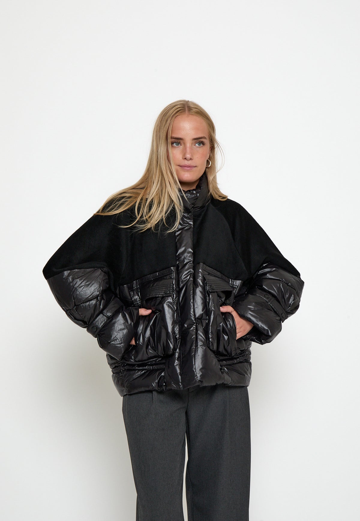 Peppercorn Sally Jacket – Schwarz