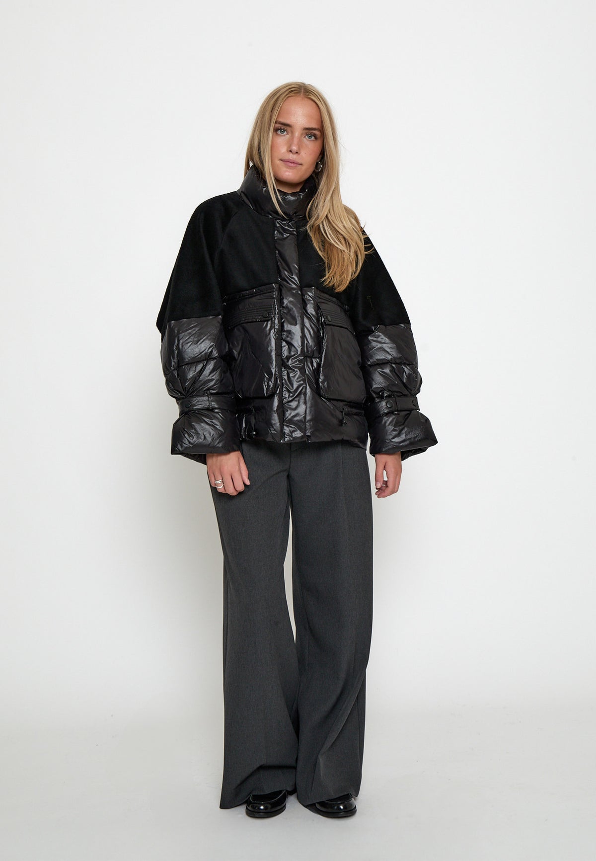 Peppercorn Sally Jacket – Schwarz