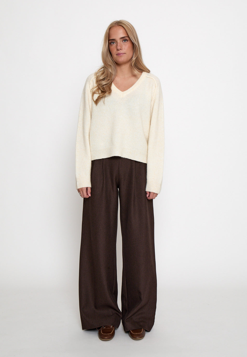 Peppercorn Tirna RWS V-neck Pullover – Fog Sand