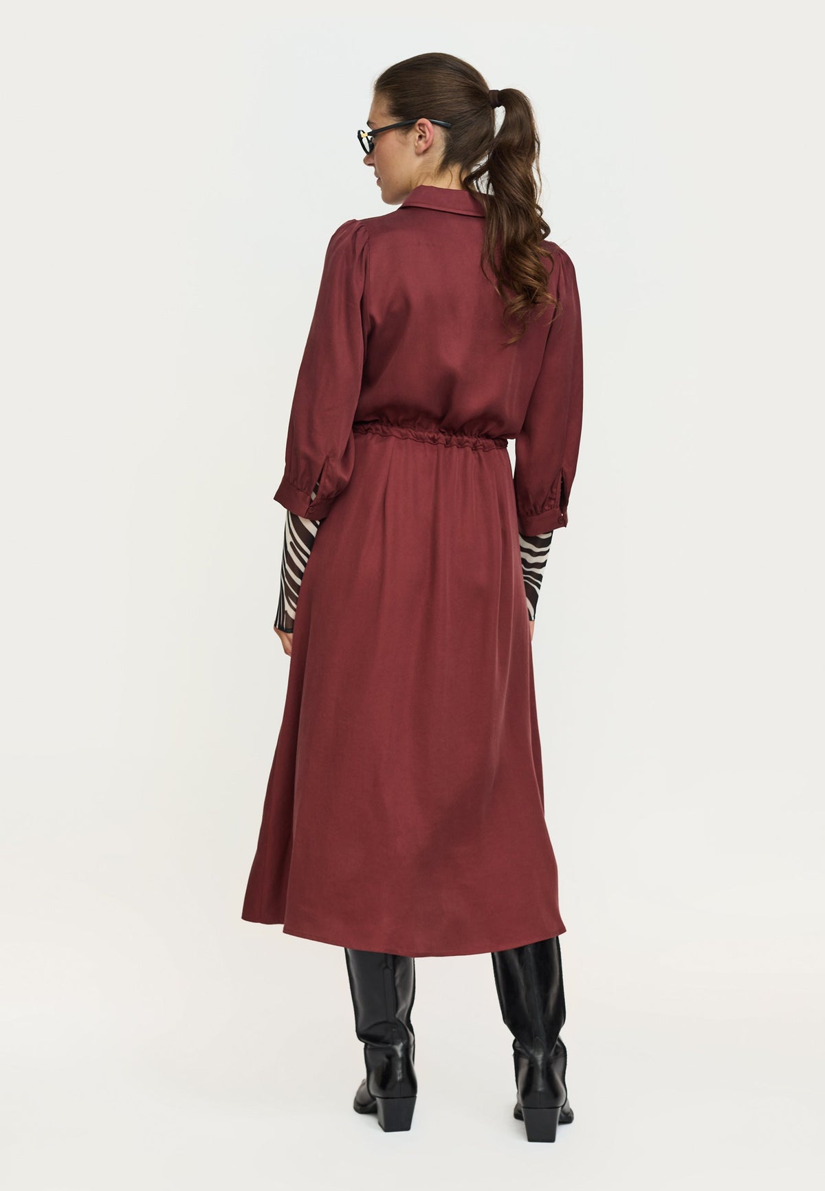 Soft Rebels SRStormy Midi Belt Dress – Andorra – Ansicht 2