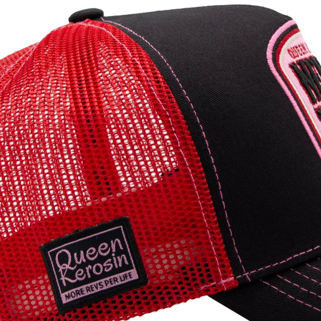 Trucker Cap 'Never Trust A Fucker' in Schwarz Rot