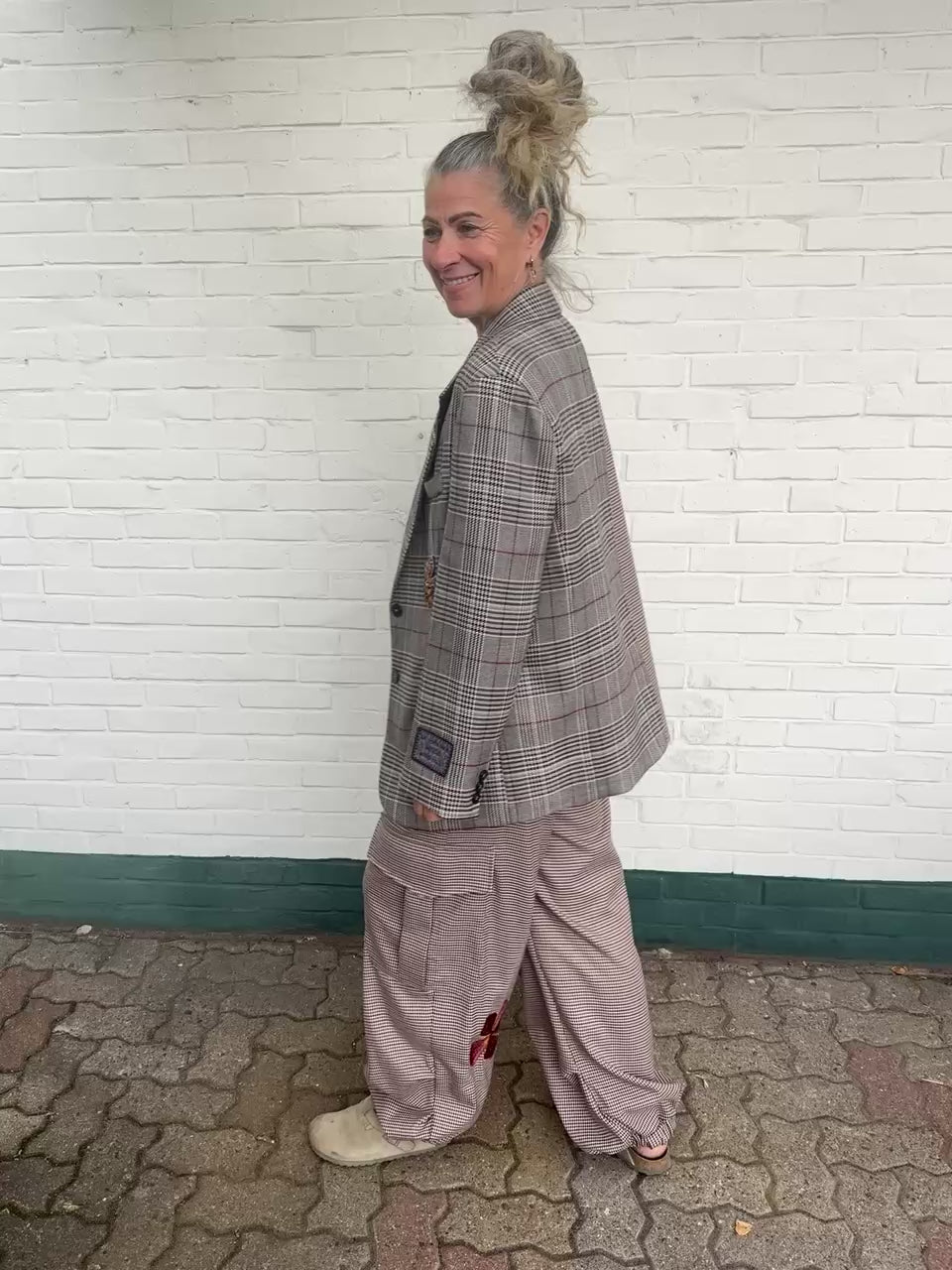 Meme Road
 Blazer – Karo Mix